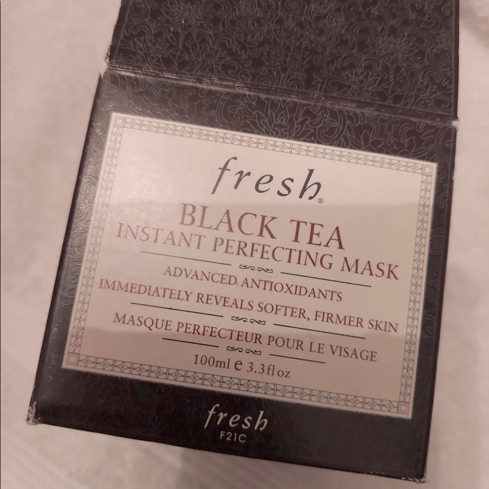 Fresh Black Tea Instant Perfecting Mask
